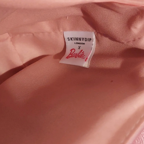 NWOT Limited Edition SKINNYDIP London X Barbie Malibu Barbie Shoulder Bag - Picture 8 of 11